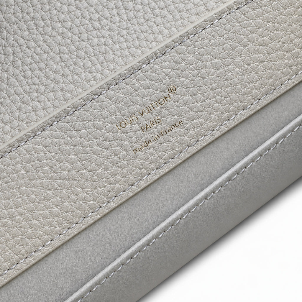 Louis Vuitton Capucines Mini Leather White Handbag