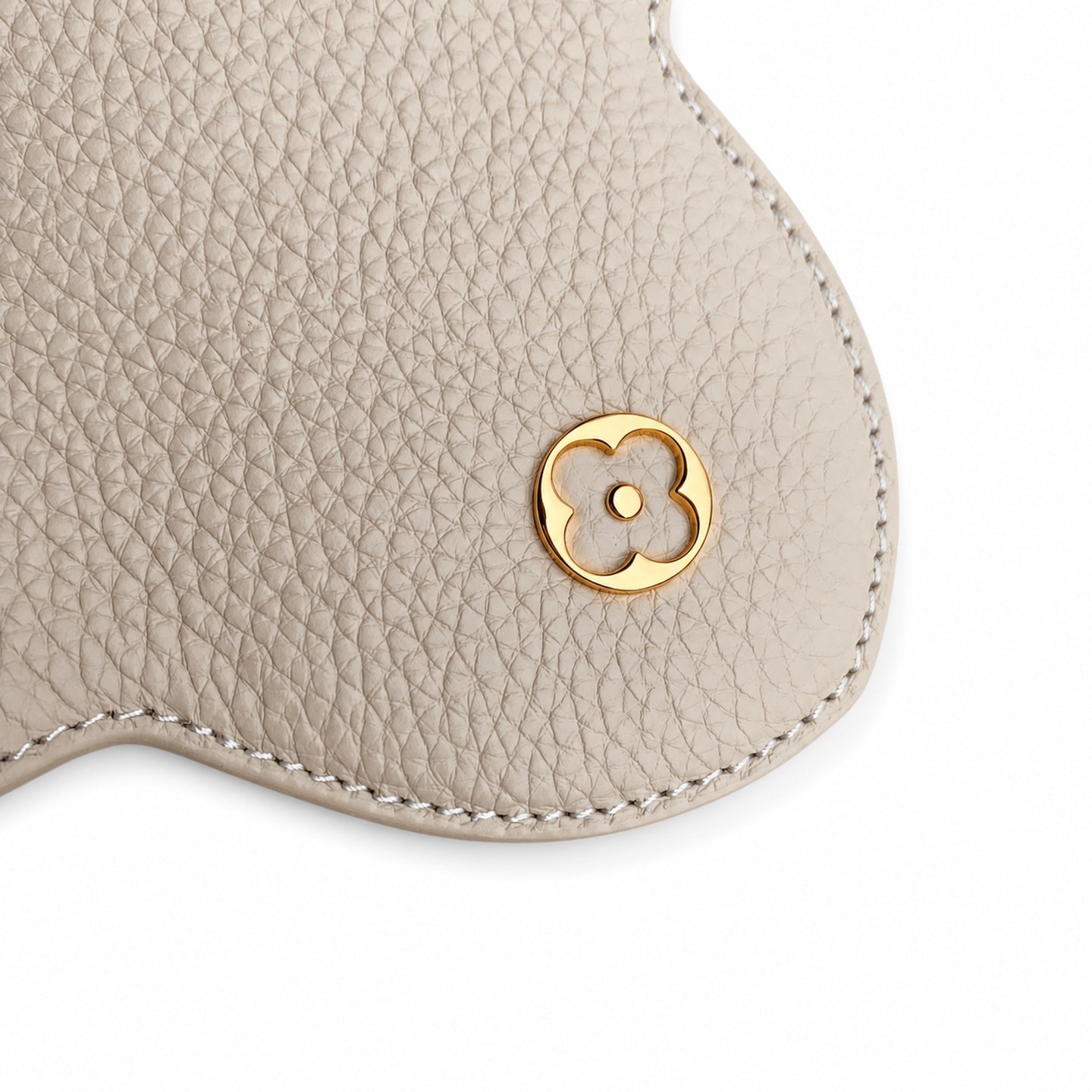 Louis Vuitton Capucines Small Leather Pink Handbag