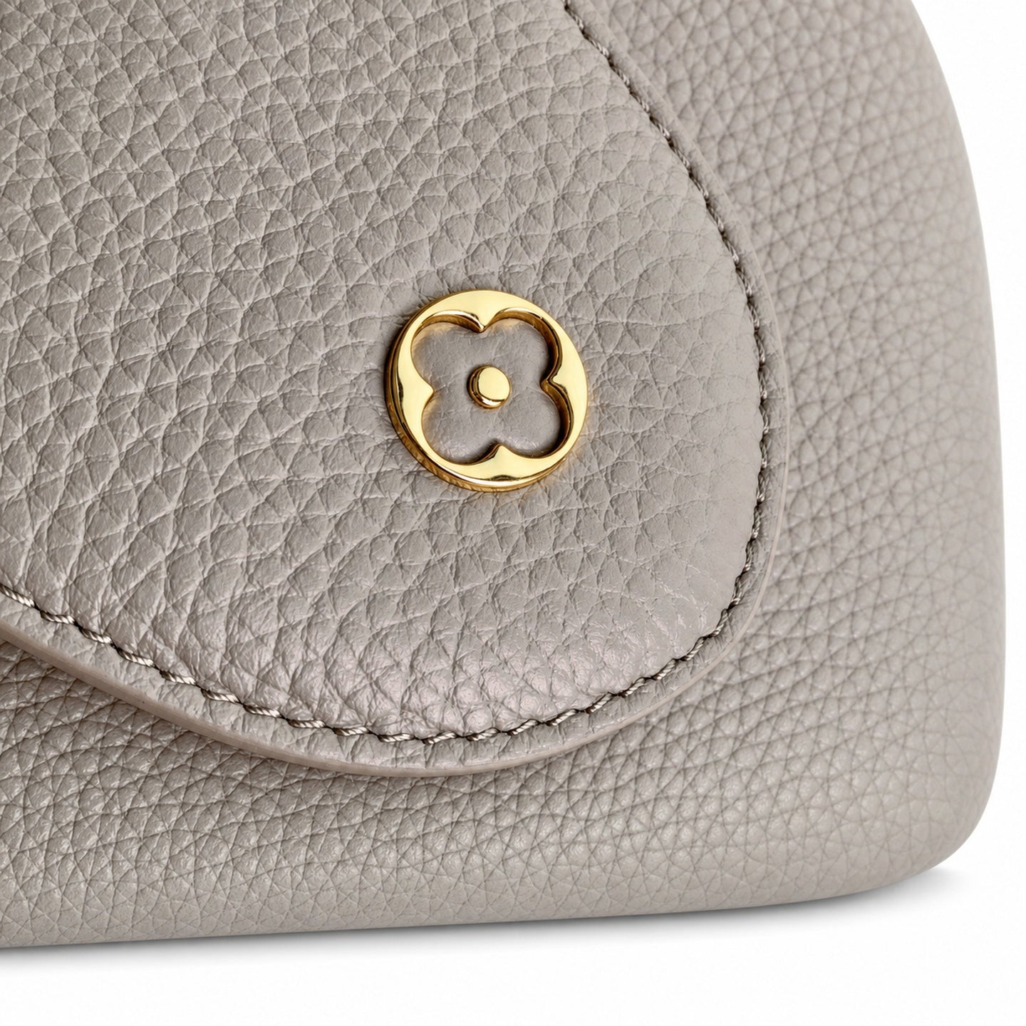 Louis Vuitton Capucines Small Leather Brown Handbag
