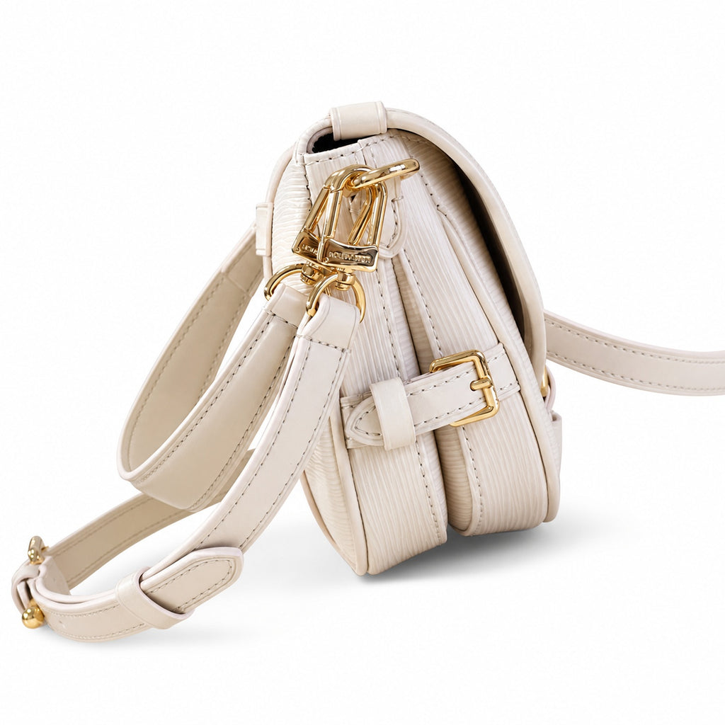 Louis Vuitton Leather White Handbag