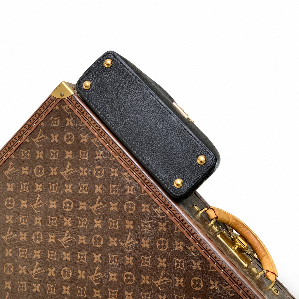 Louis Vuitton Capucines Small Leather Black Handbag