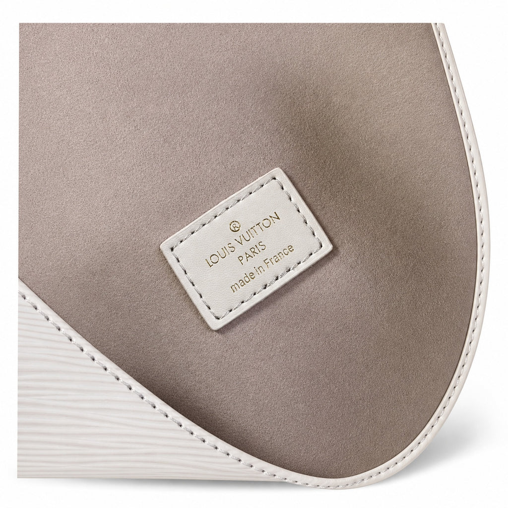 Louis Vuitton Leather White Handbag