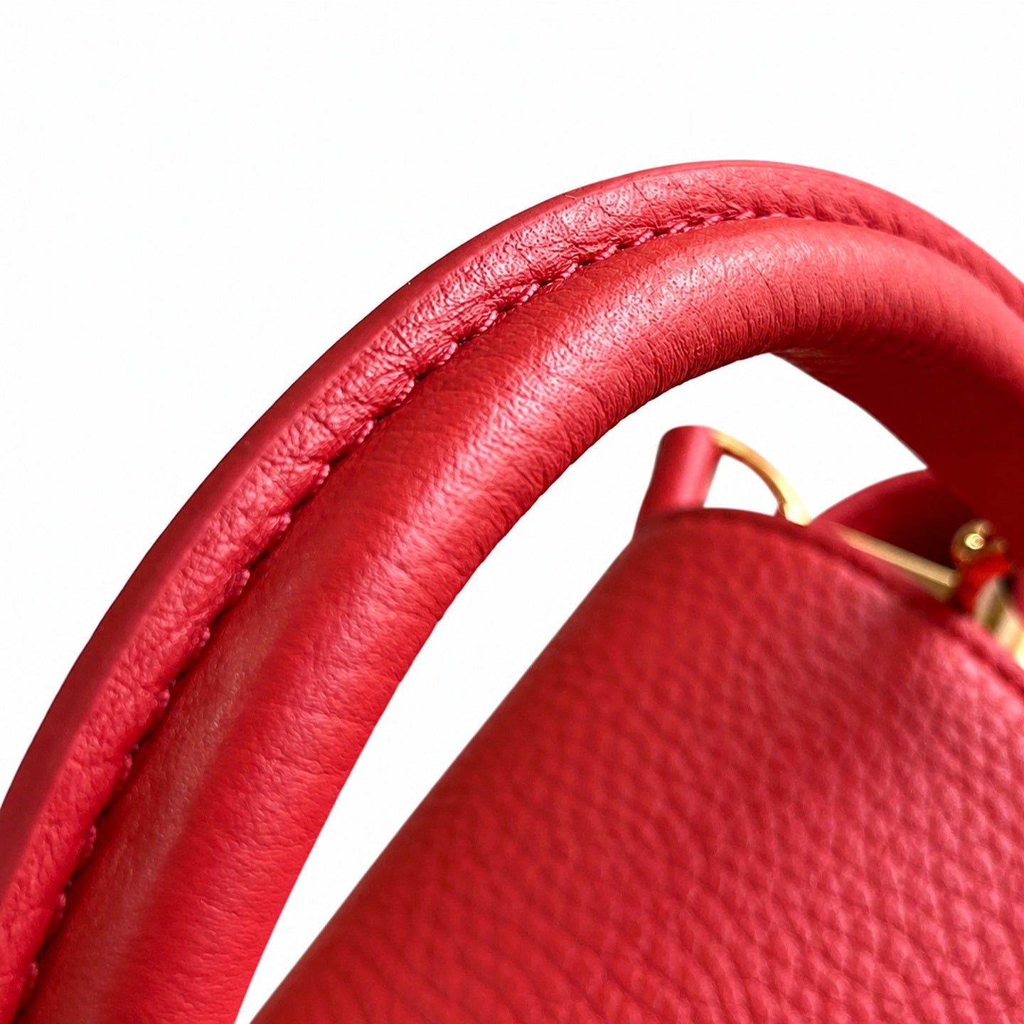 Louis Vuitton Capucines Small Leather Red Gold Handbag