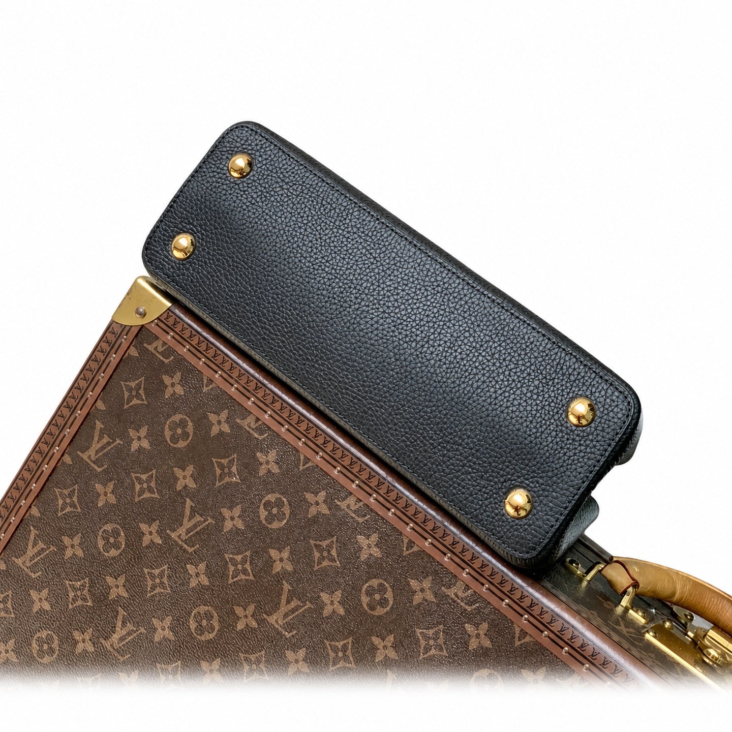 Louis Vuitton Capucines Medium Leather Black Handbag