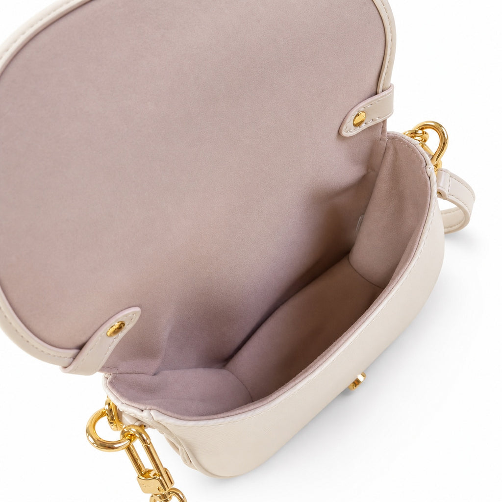 Louis Vuitton Leather White Handbag
