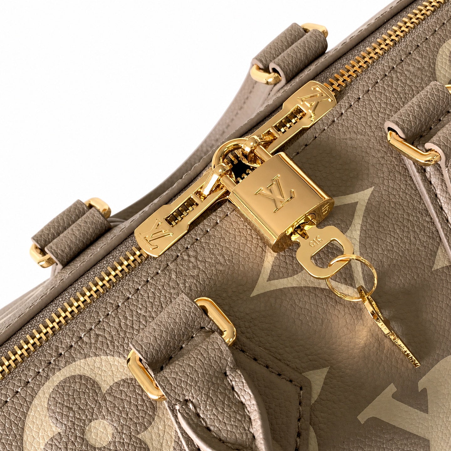 Louis Vuitton Speedy Bandouliere Large Leather Handbag