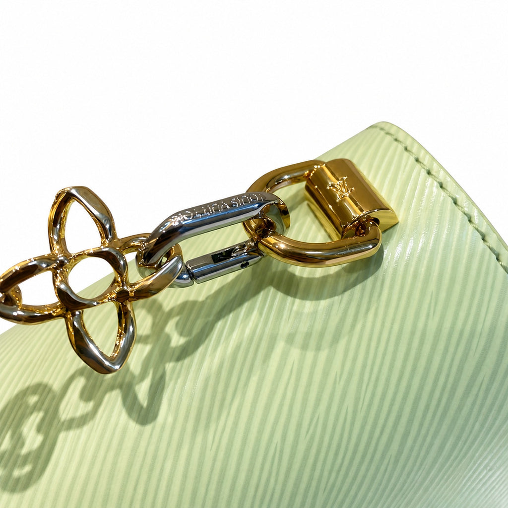 Louis Vuitton Twist Small Green Handbag