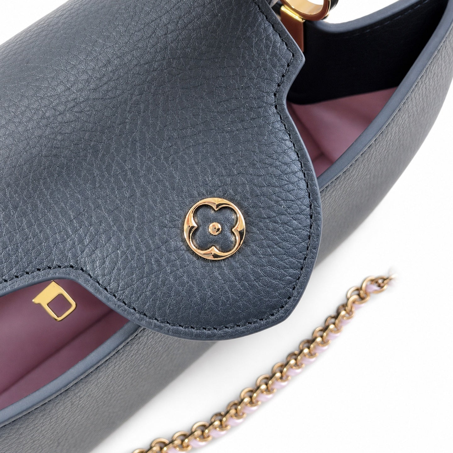 Louis Vuitton Capucines Small Knit Leather Black Handbag