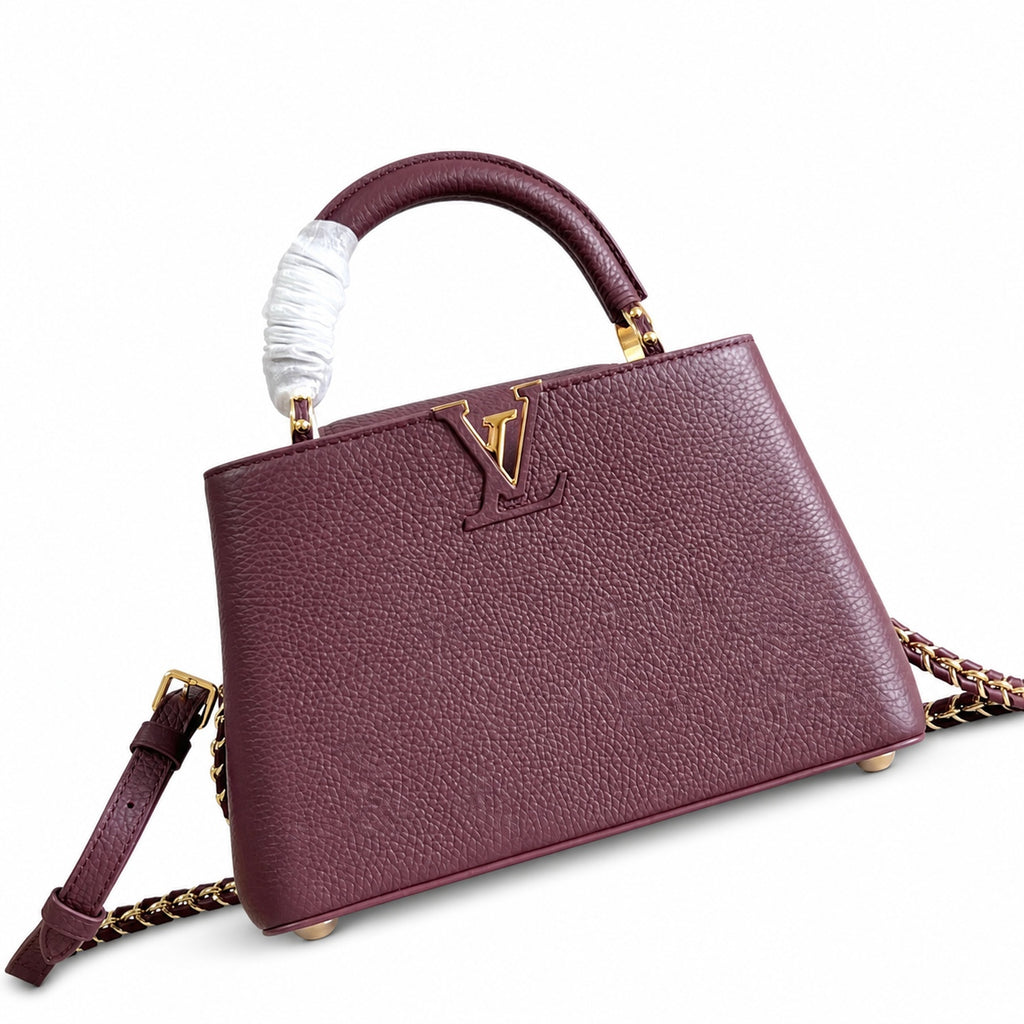 Louis Vuitton Capucines Small Leather Burgundy Handbag