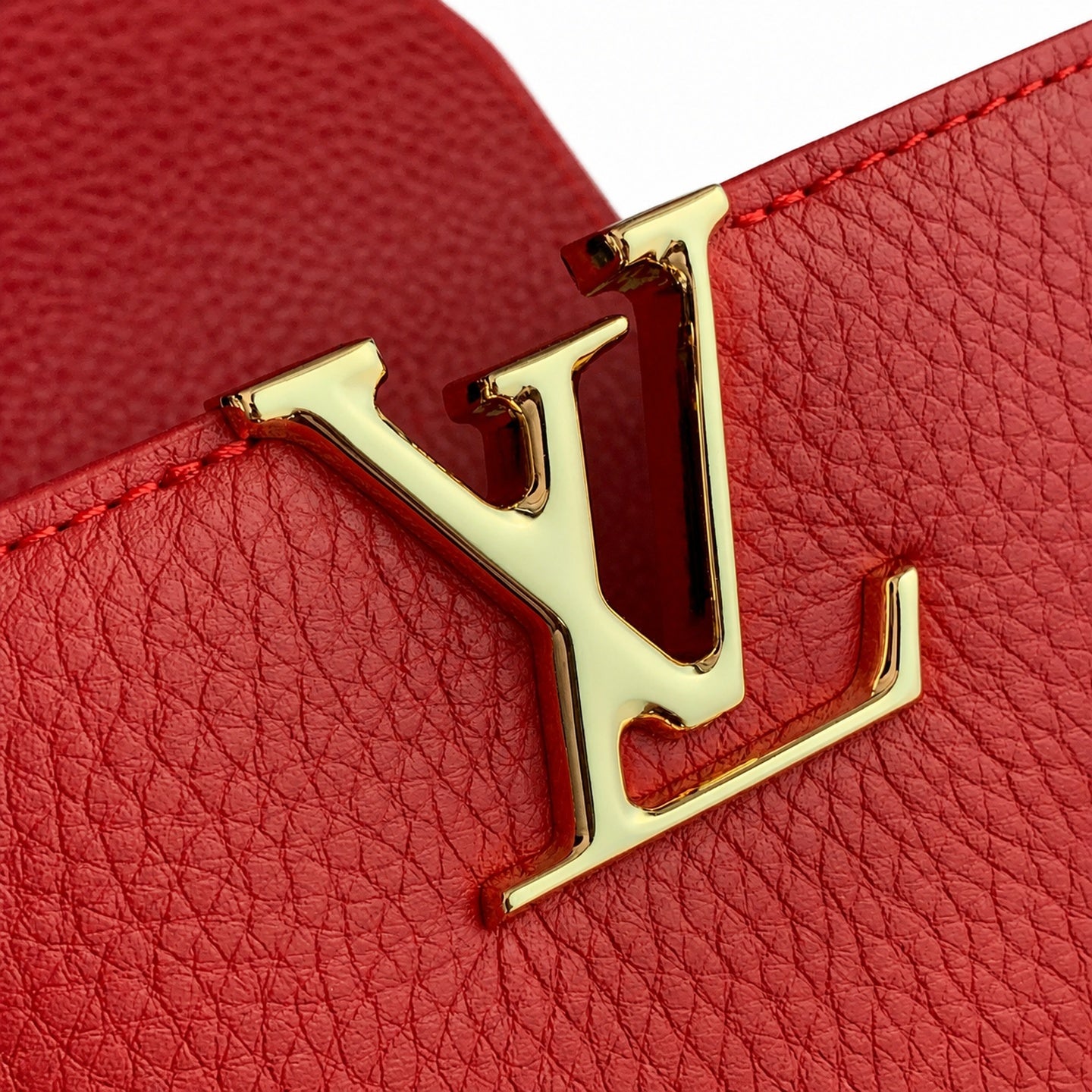Louis Vuitton Capucines Medium Leather Red Handbag