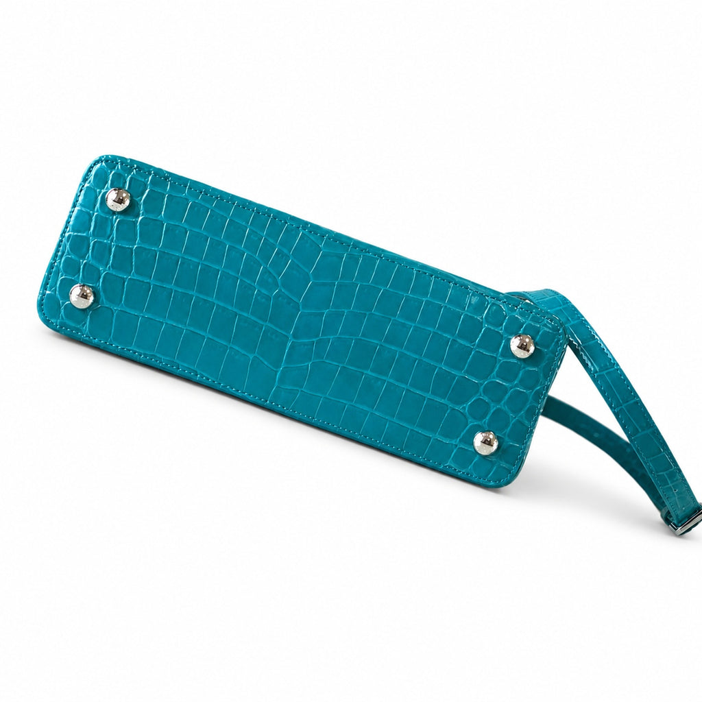 Louis Vuitton Capucines Medium Croc-Embossed Leather Green Silver Handbag