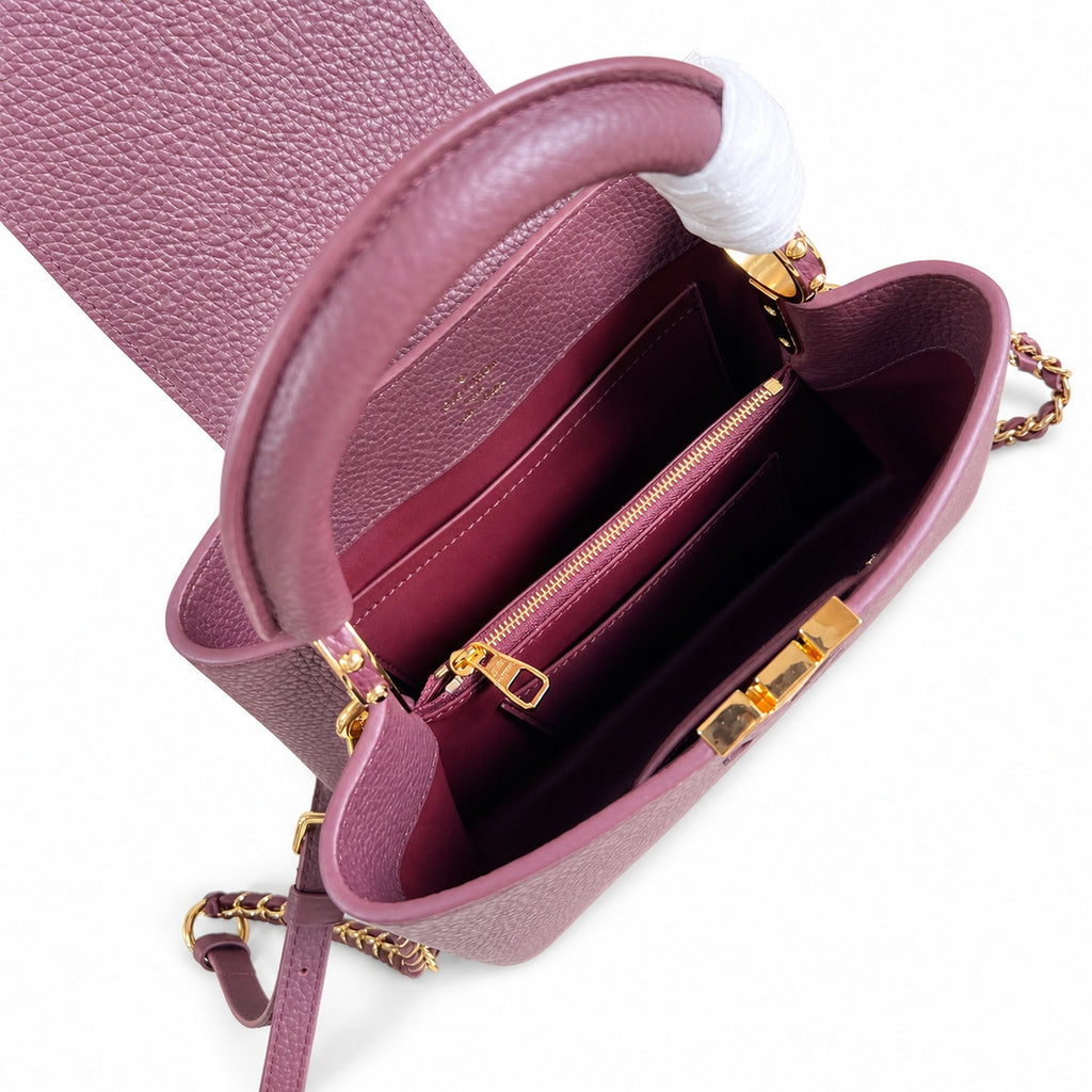 Louis Vuitton Capucines Small Leather Burgundy Handbag