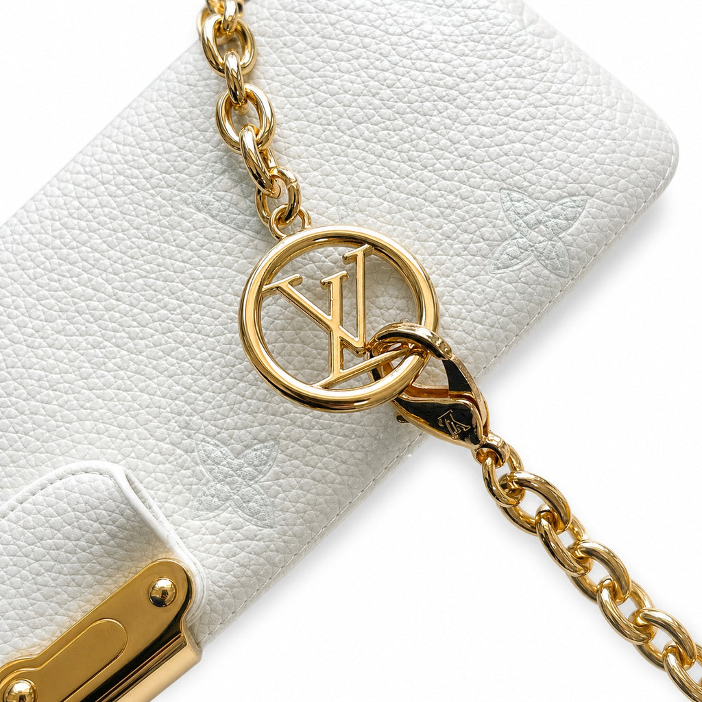 Louis Vuitton Madeleine Leather Green Handbag