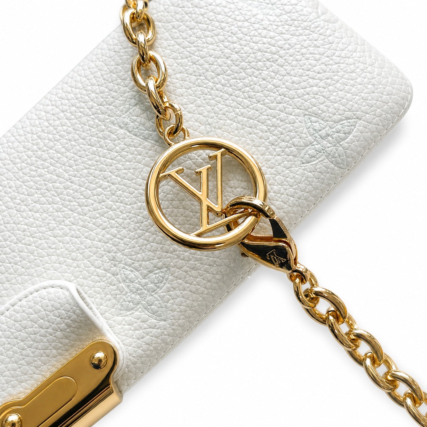 Louis Vuitton Madeleine Leather Green Handbag