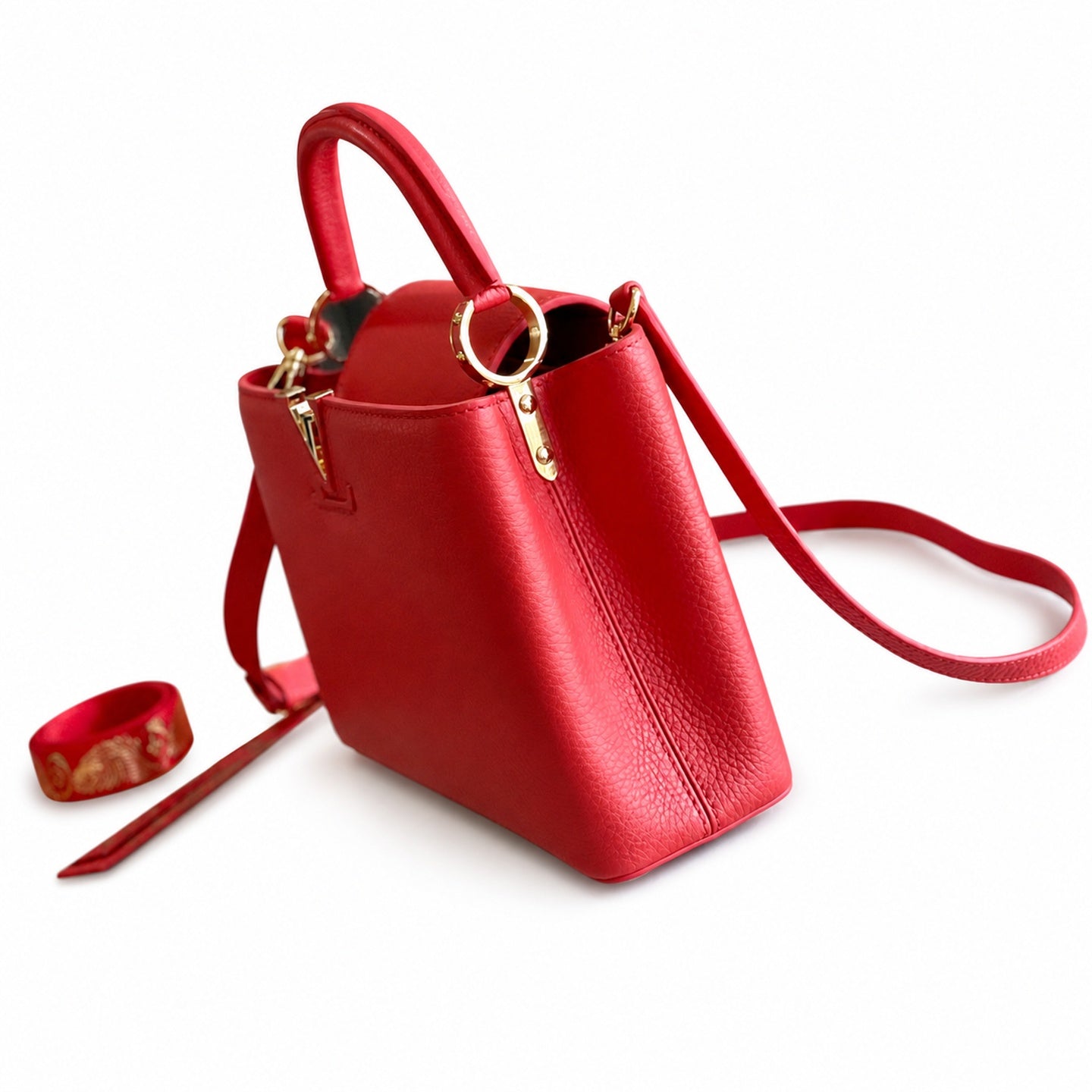 Louis Vuitton Capucines Small Leather Red Gold Handbag