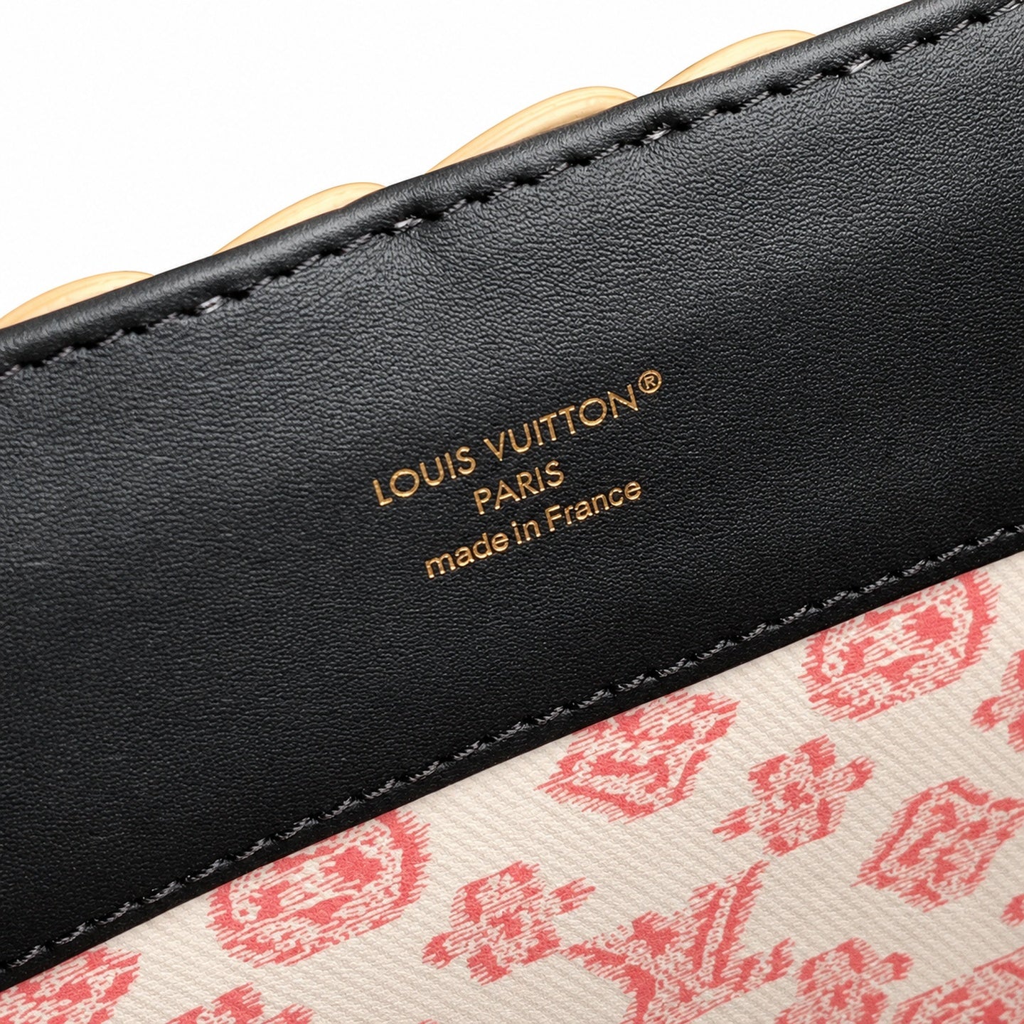 Louis Vuitton Capucines Small Black Handbag