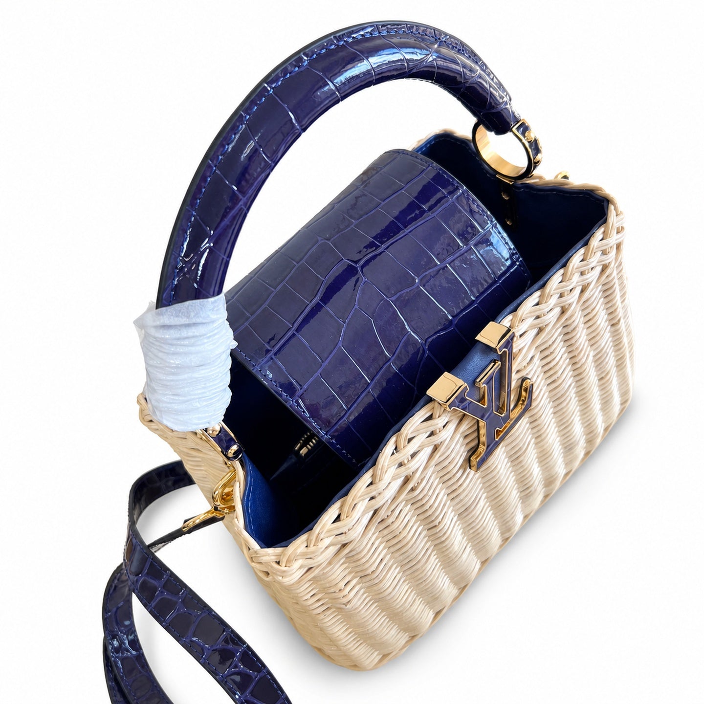 Louis Vuitton Capucines Small Leather Blue Handbag