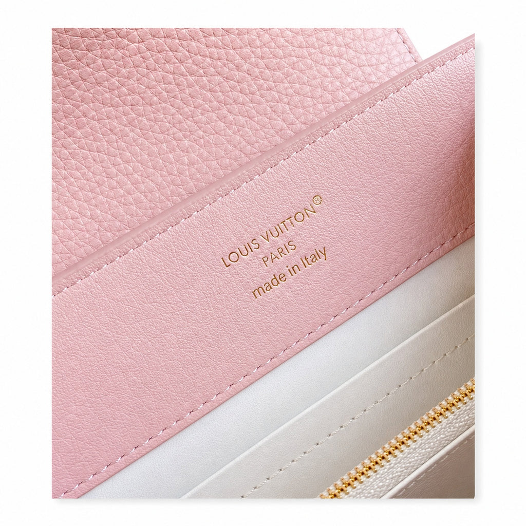 Louis Vuitton Capucines Small Knit Leather Pink Handbag
