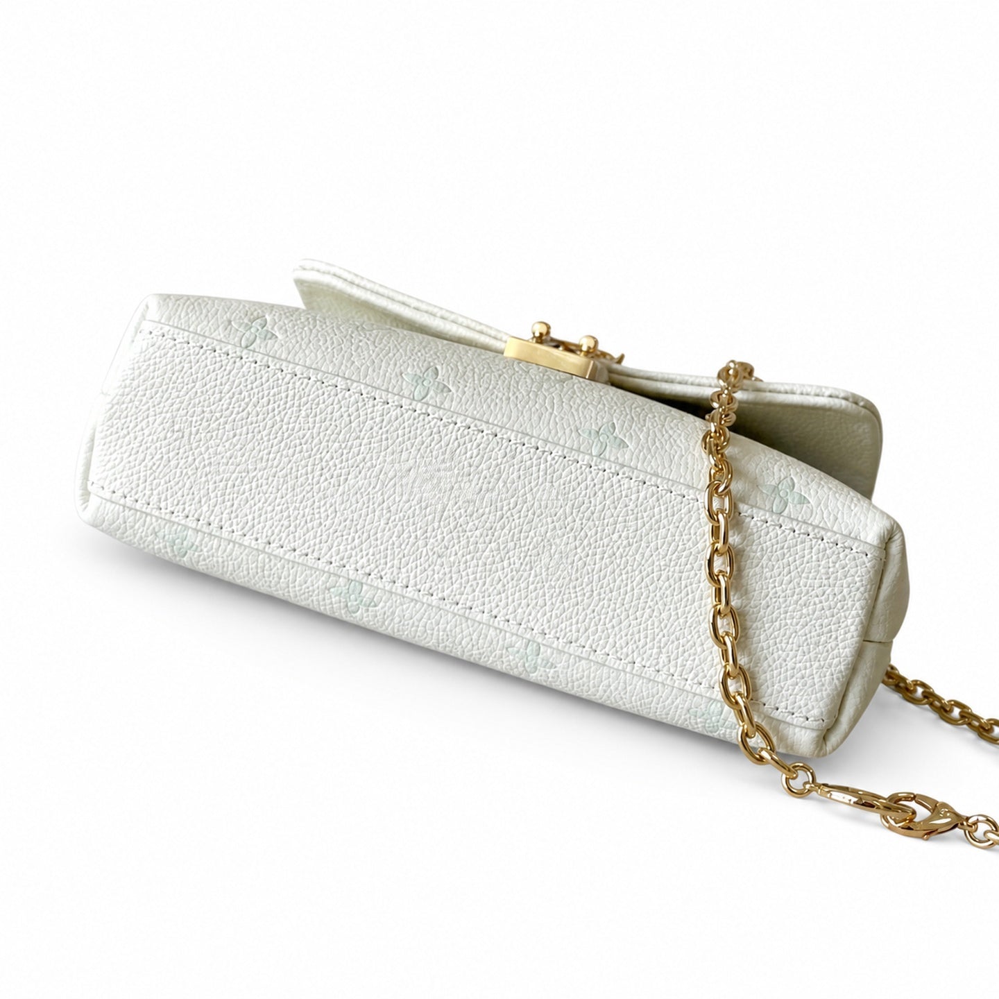 Louis Vuitton Madeleine Leather Green Handbag