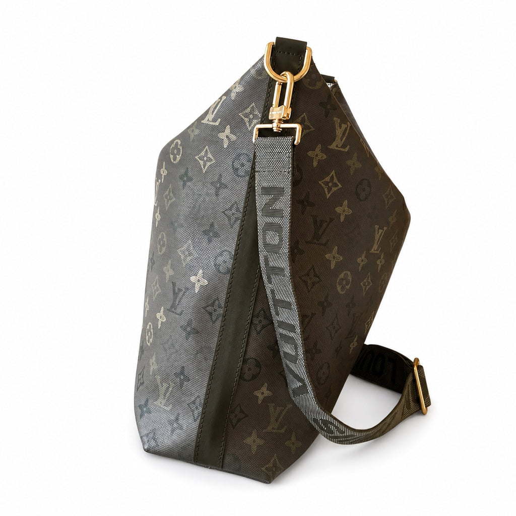 Louis Vuitton Canvas Green Handbag