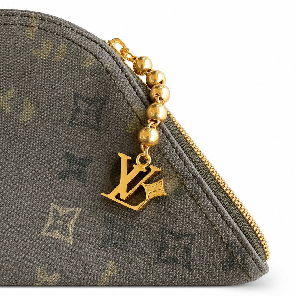 Louis Vuitton Canvas Green Handbag