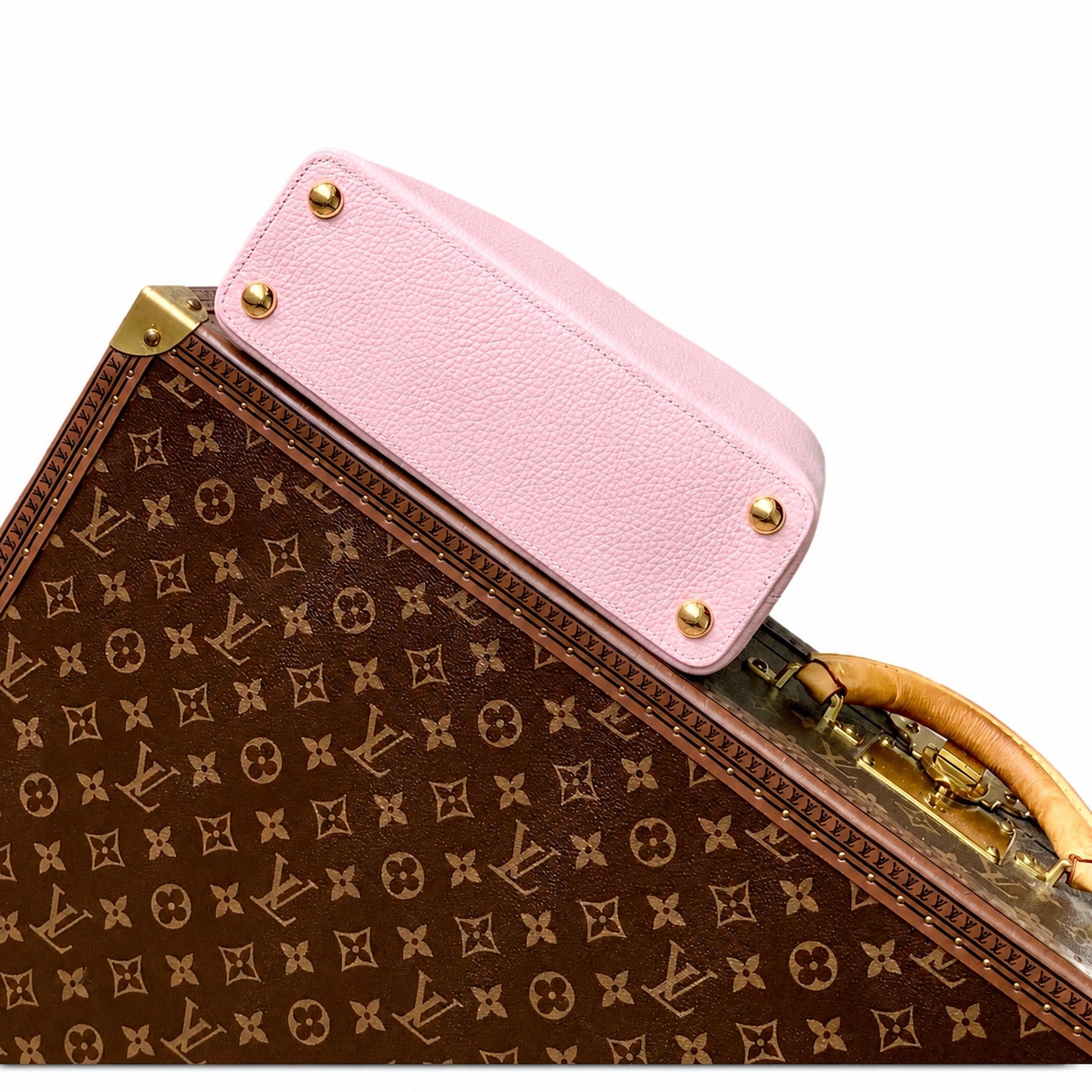 Louis Vuitton Capucines Small Leather Pink Handbag